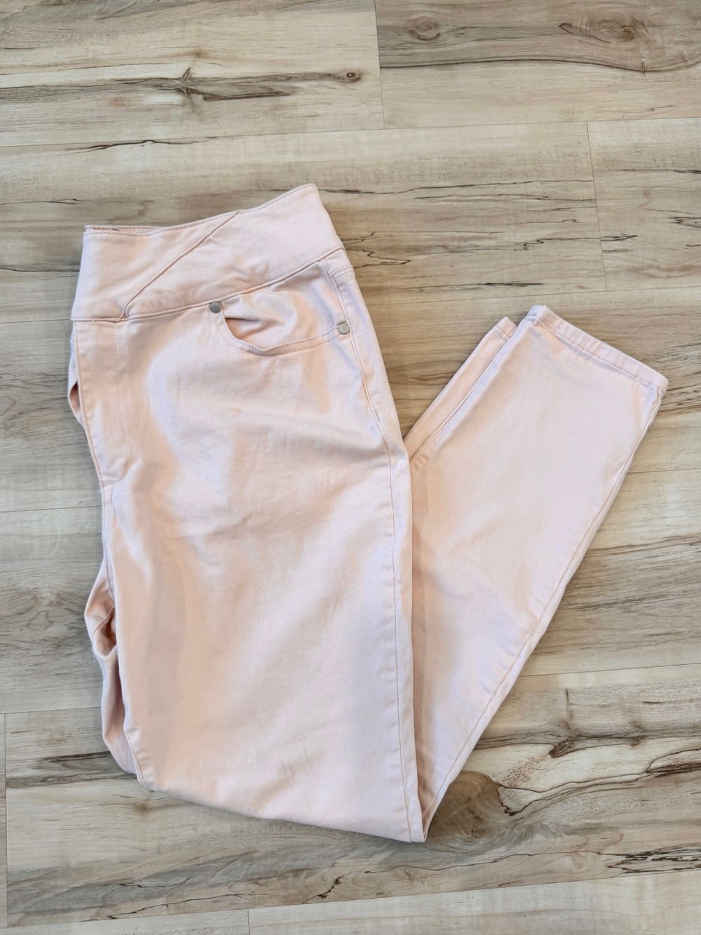 Jennifer Hudson New York & Co  Light Pink Stretch Jeans